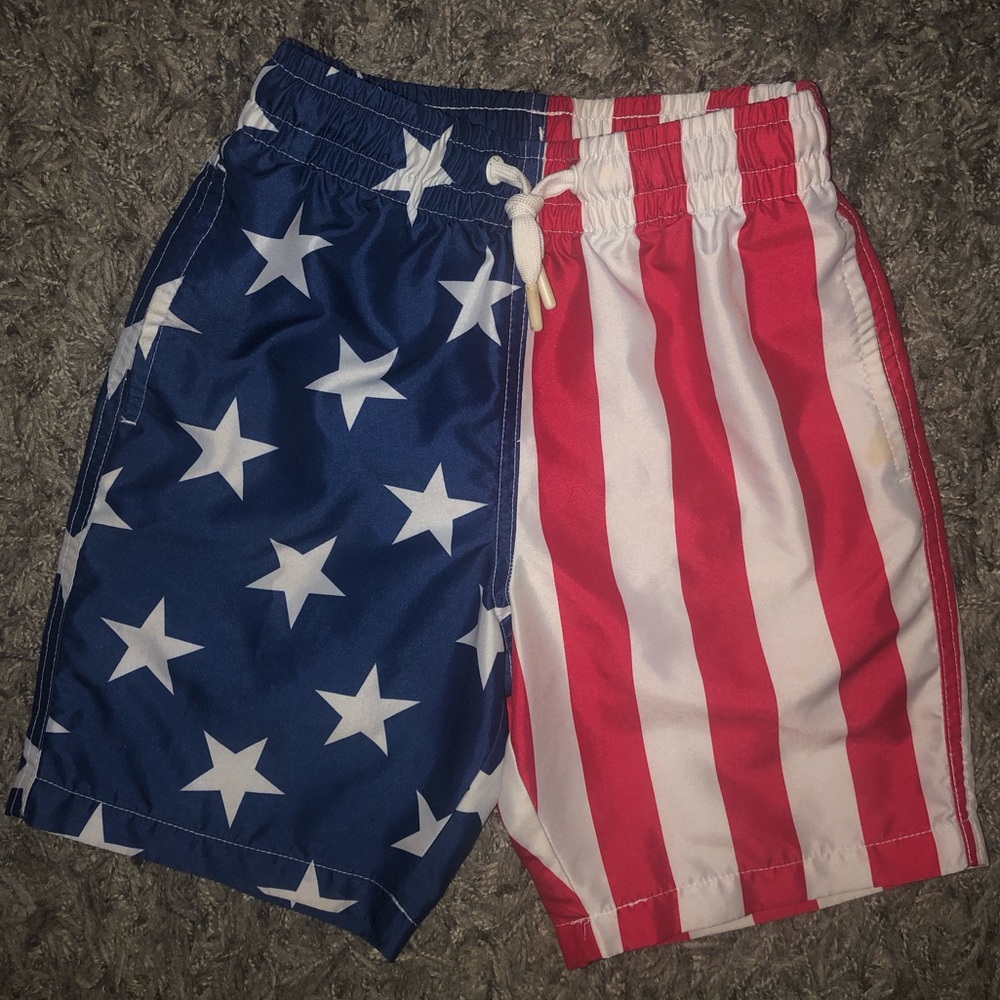 Wave Zone American Flag Swim Trunks, Size 8